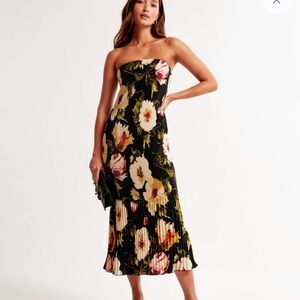 Abercrombie & Fitch Floral Black Midi Dress